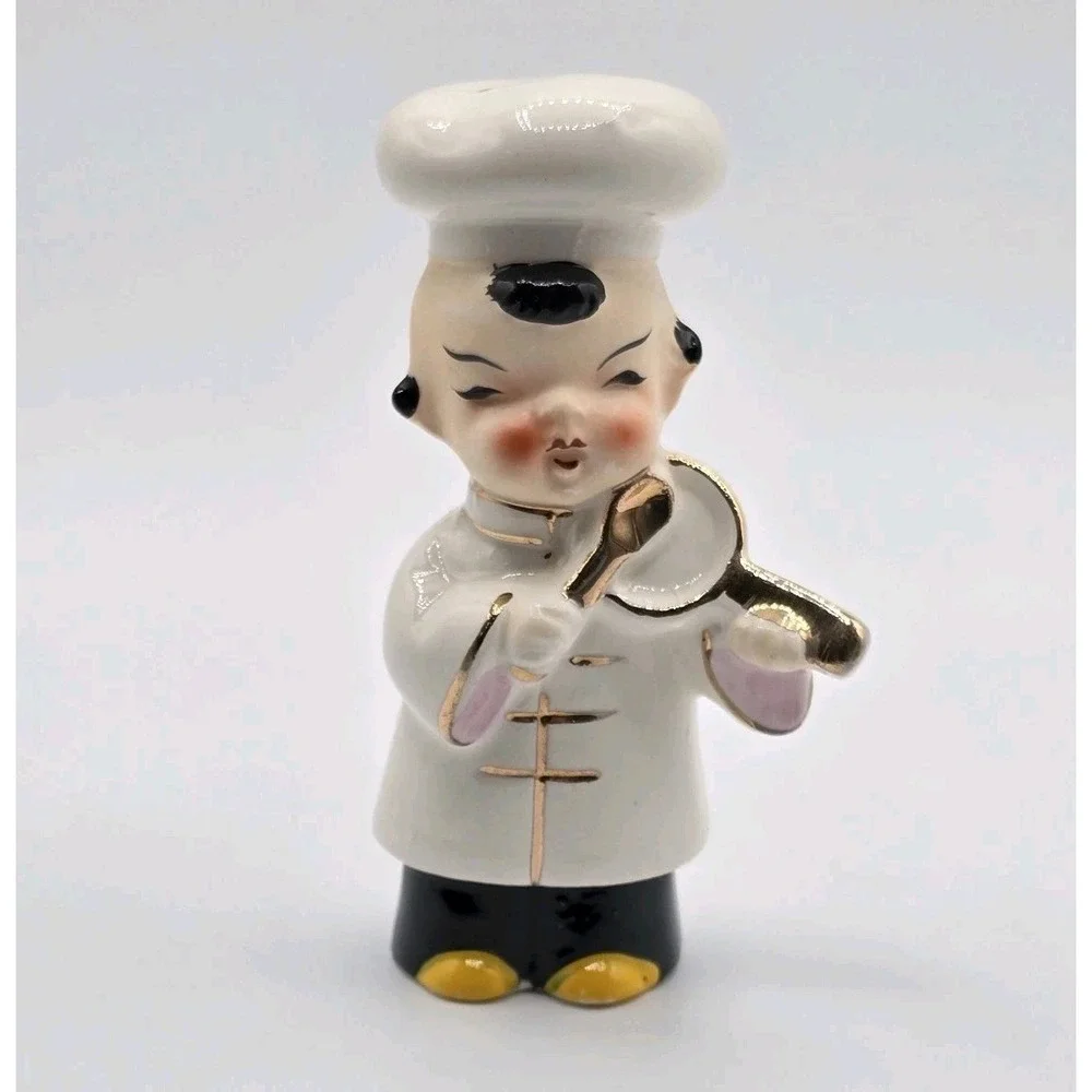 Vtg Chef Japan salt and pepper shakers Single Small Kitschy‎ Asian Chinese